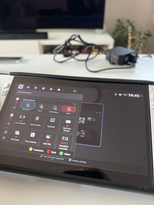 Rog Ally Z1 Extreme | 512GB | 74Wh bateria | Windows 11 FSE | Dodatki