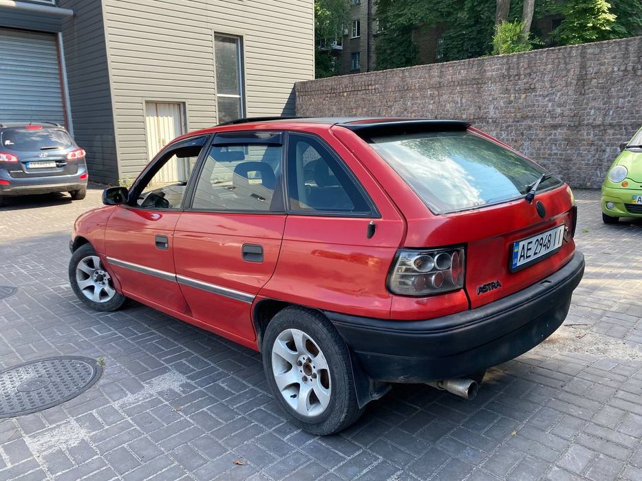 Продам / Опель Астра