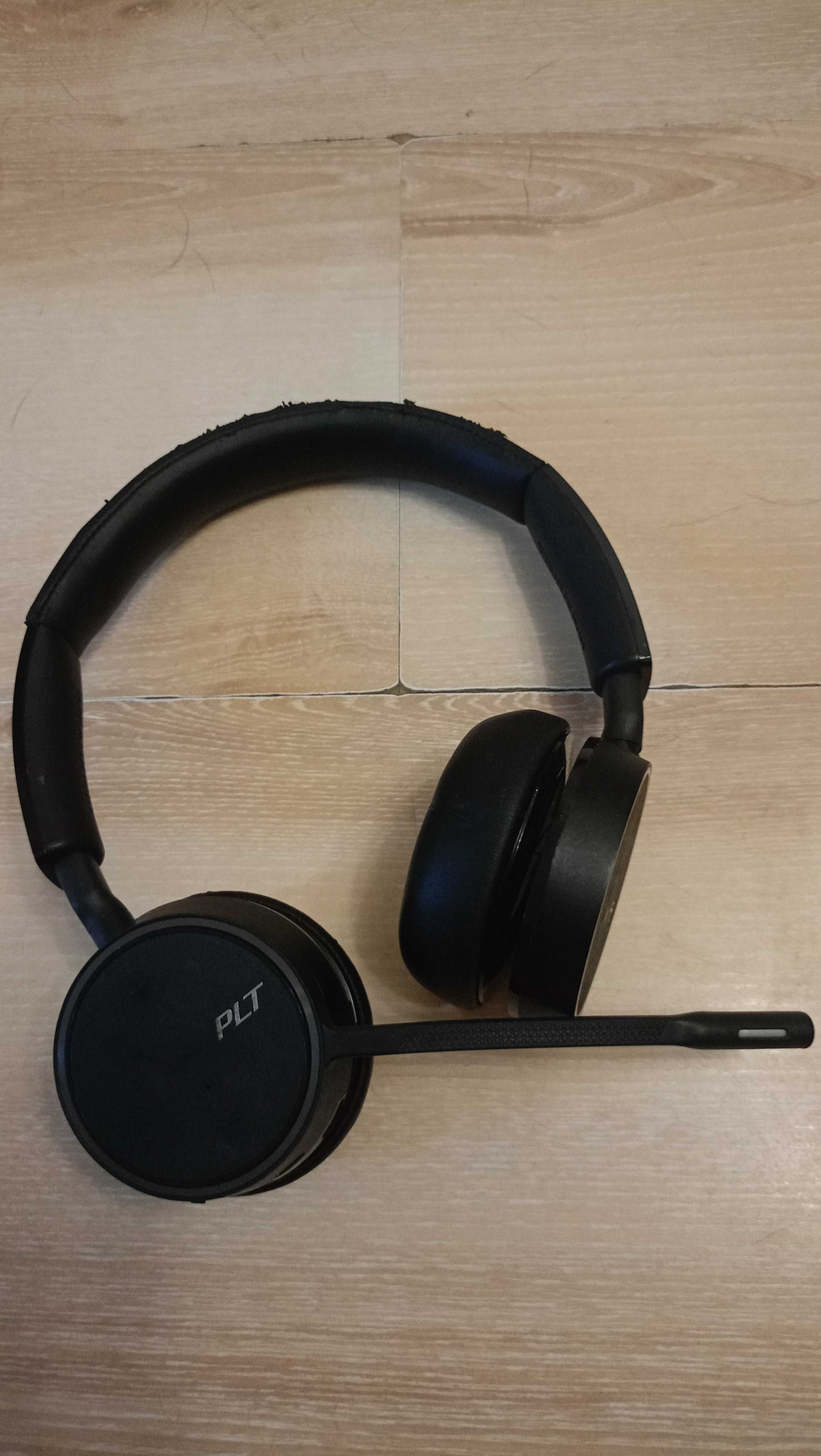 Гарнітура Plantronics Voyager