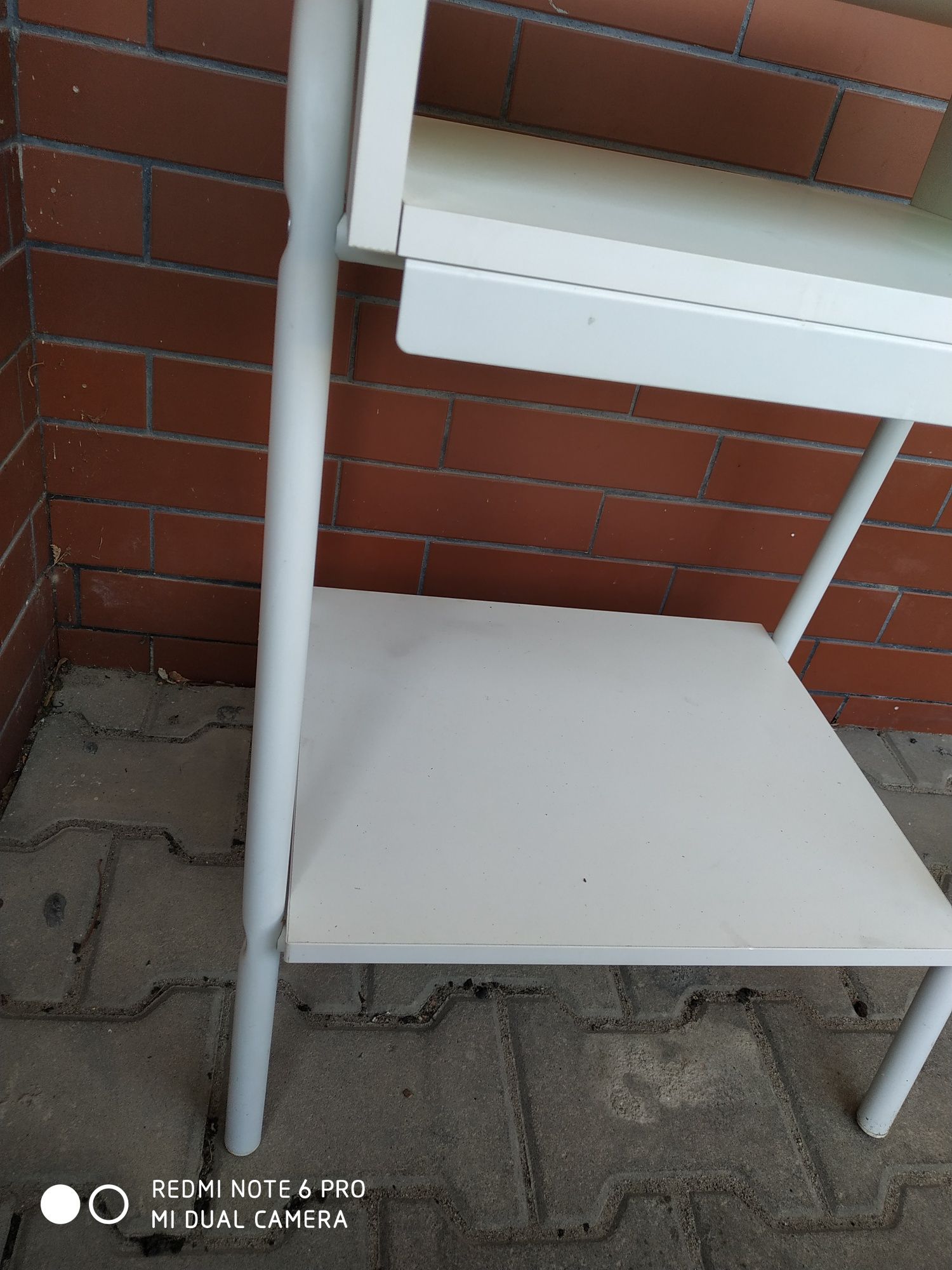 Stolik nocny Setskog,Ikea,biały.