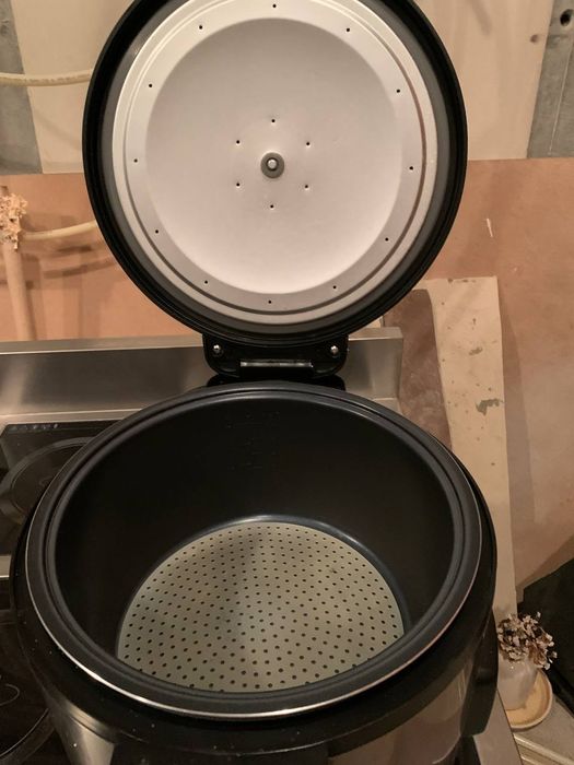 Рисоварка Frosty