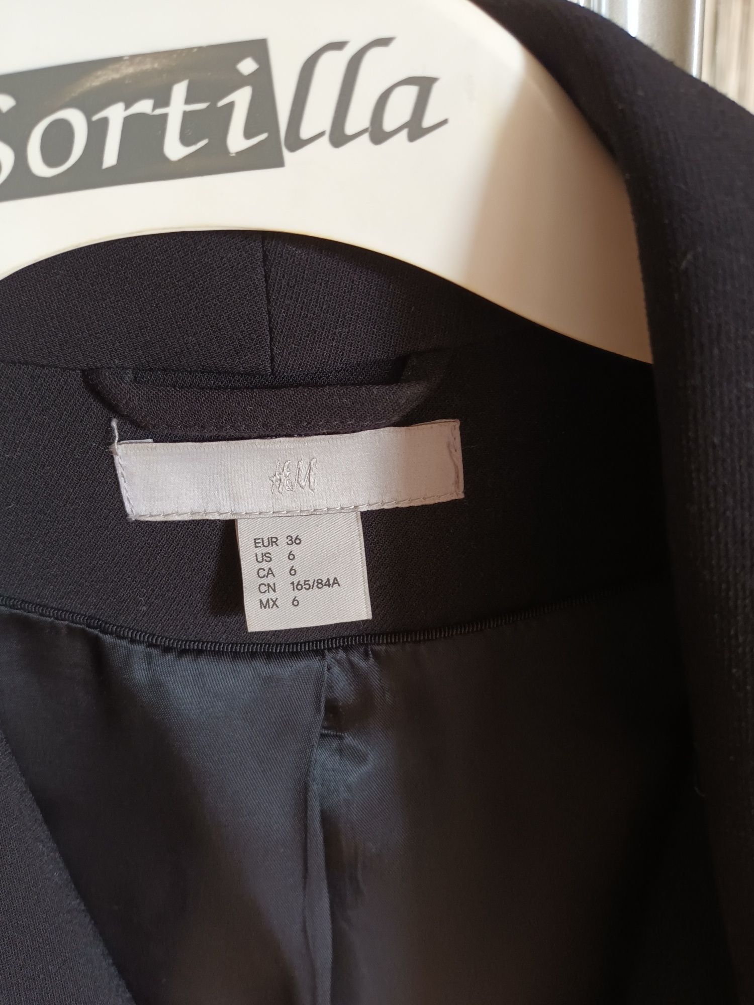 Czarny płaszcz H&M 36/38