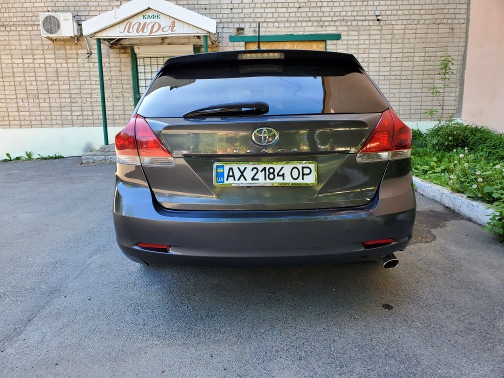 Toyota venza 2.7