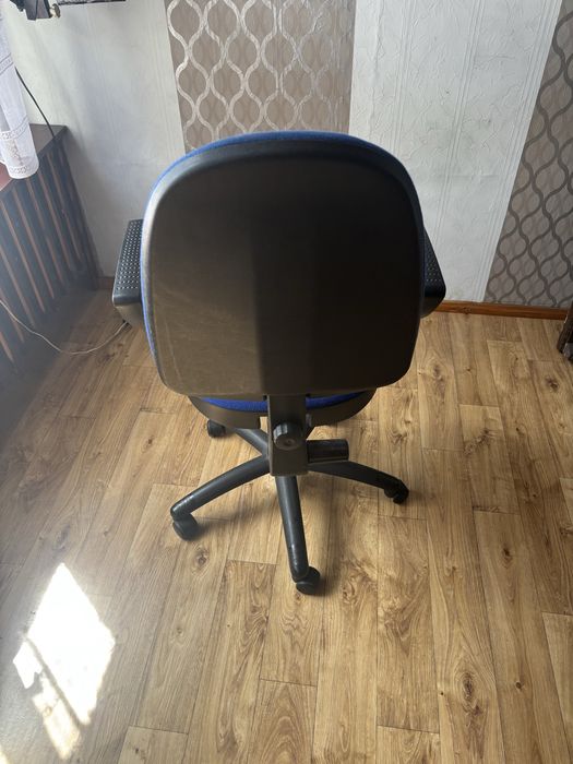 Fotel obrotowy do biurka