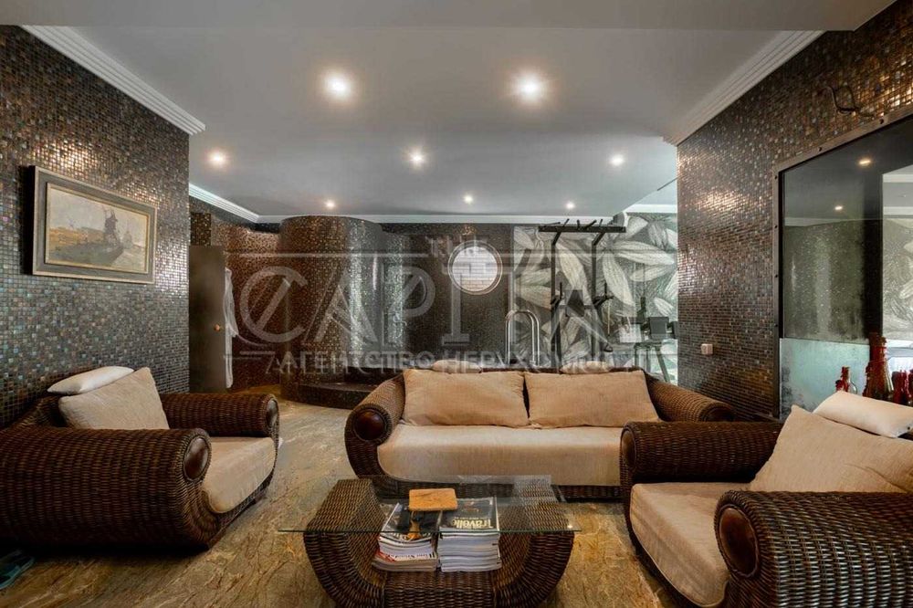 Оренда / Будинок / 1200 м2 / Іванковичі / вул. Авіаторів, 48