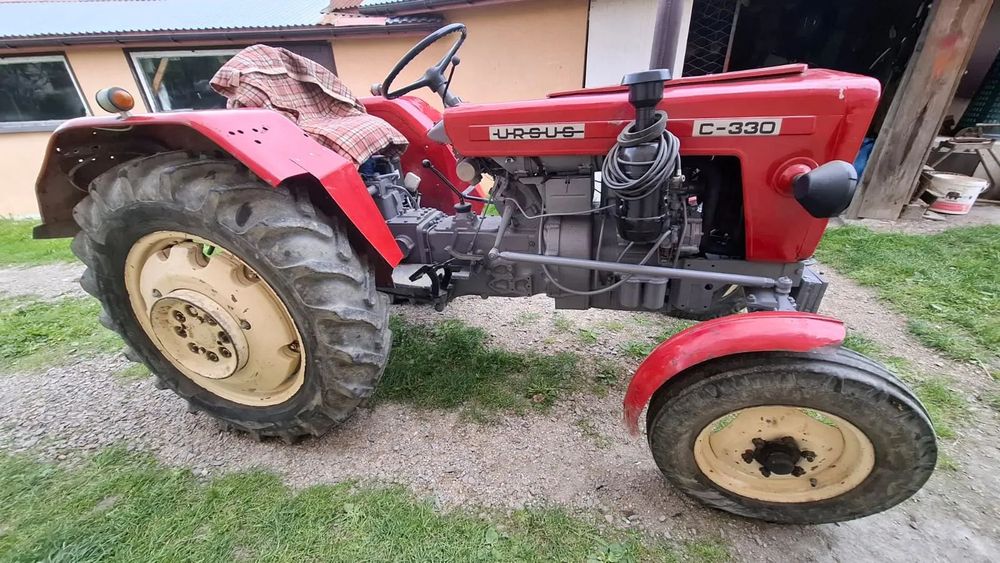 Ursus C330  Ursus C330