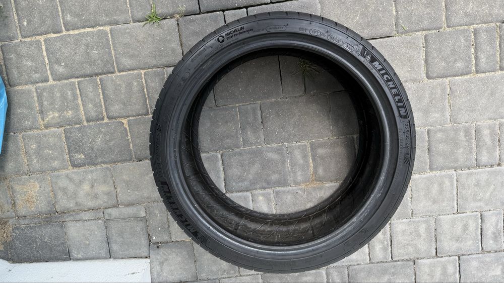 Michelin Pilot Sport 4S - 2x255/35/19