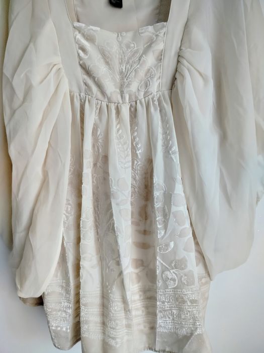 Piękna blizna luźna tiulowa S szerokie rękawy elegancka  wiskoza