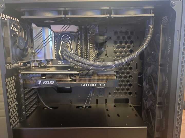 Komputer Gamingowy i7-12700KF/32GB Ram/Dysk i Zasilacz na GW (Bez GPU)