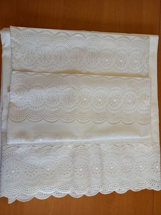 Подарунок для молодят