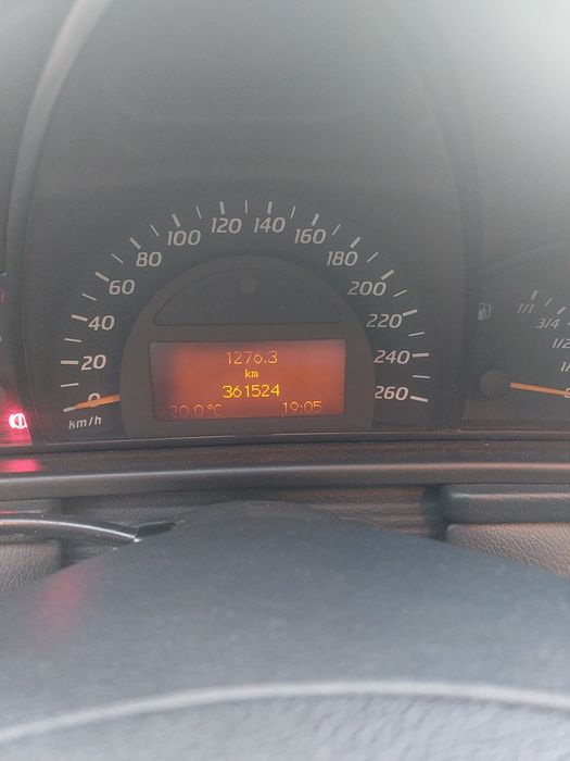 Mercedes c220 sport coupe evolucion 2003