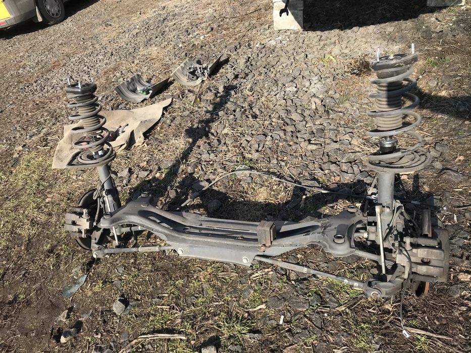 Підрамник цапфа полуось підвіска Toyota Camry 40 50 55 камри разборка