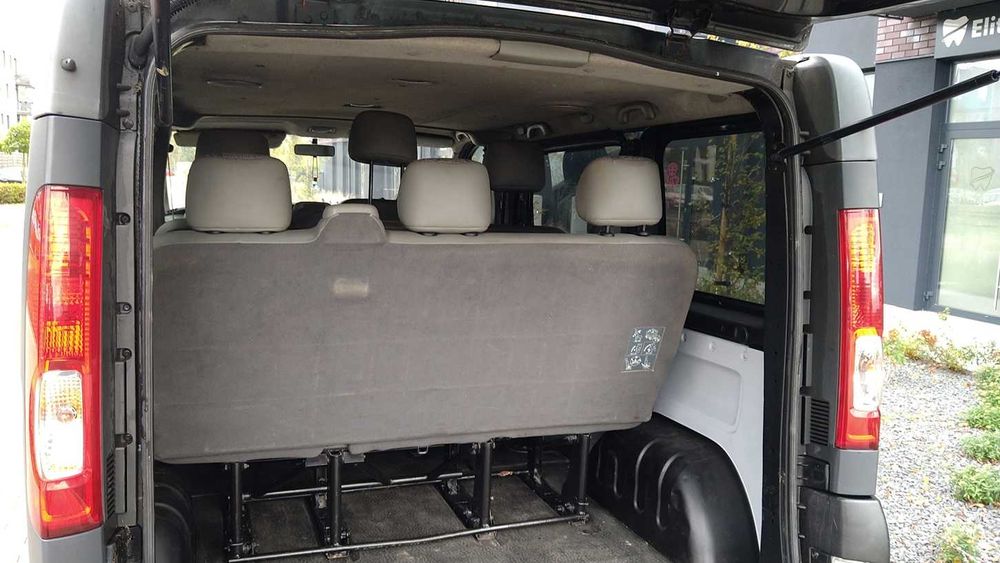 opel vivaro 1.9 diesel 2005r 9 osobowy