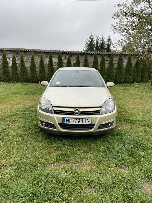 Opel Astra H 2005r.