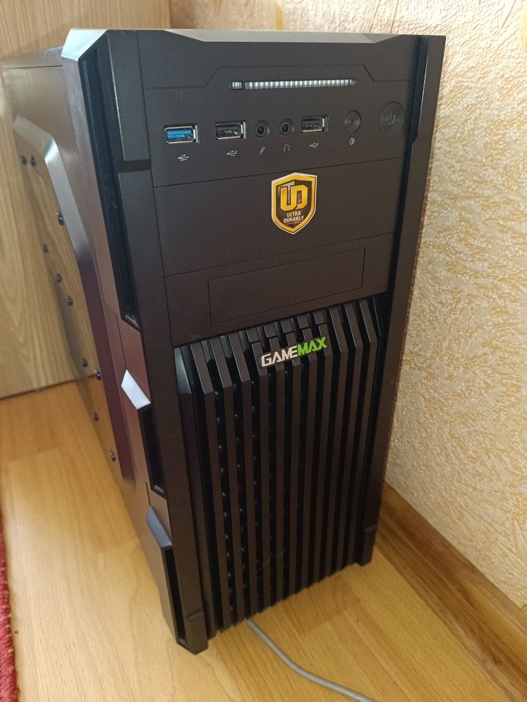 Комп'ютер інтел і3 8100 4 ядра/16gb ddr4 озу/ssd 240/плата z370/Бж500в