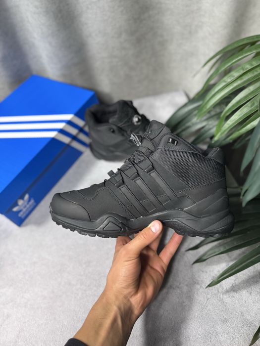 Adidas Terrex Swift R2, Gore Tex, кросівки з хутром