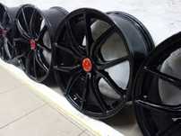 18/5x114,3 Felgi Aluminiowe Rays Japan Honda Toyota Mazda Hyundai Jak