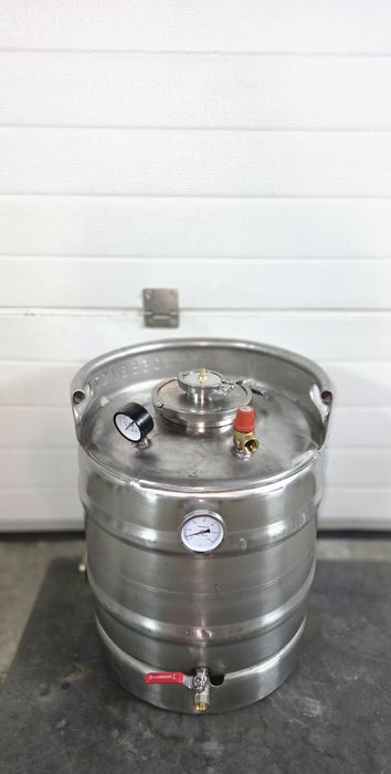 Бочка- куб перероблена