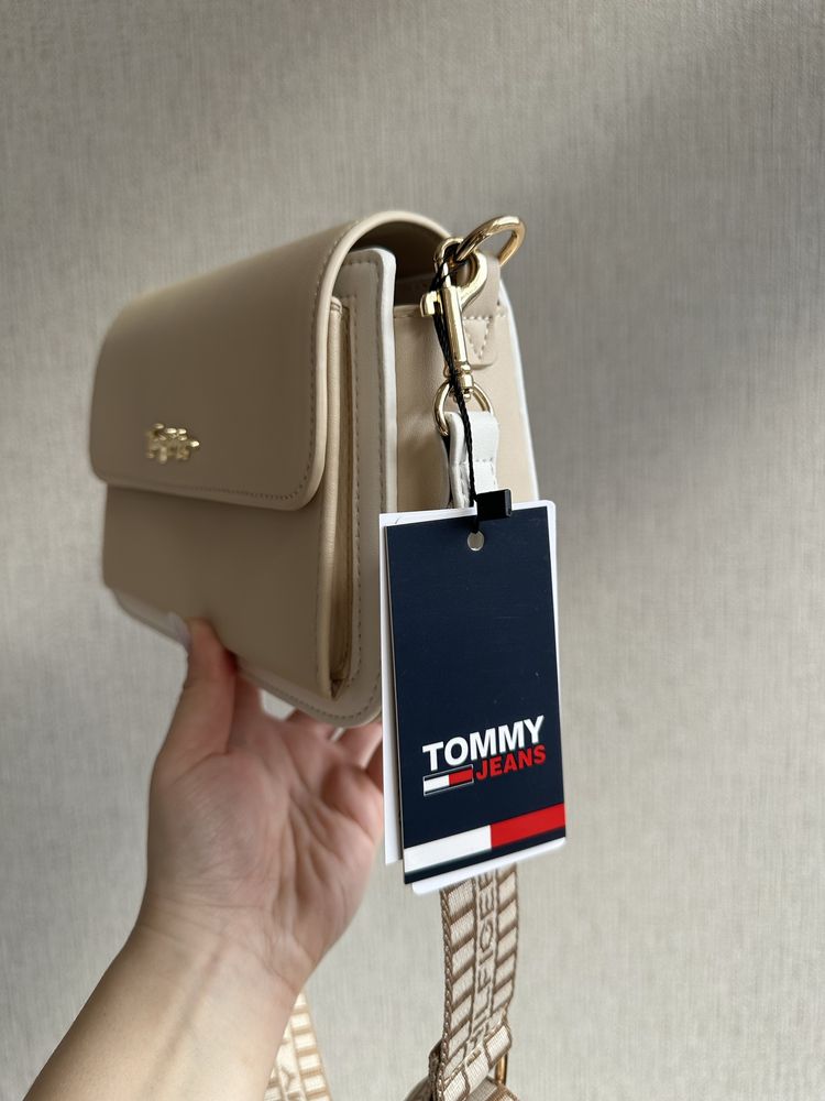 Сумка Tommy Hilfiger