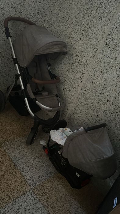 Carrinho de bebe com isofix