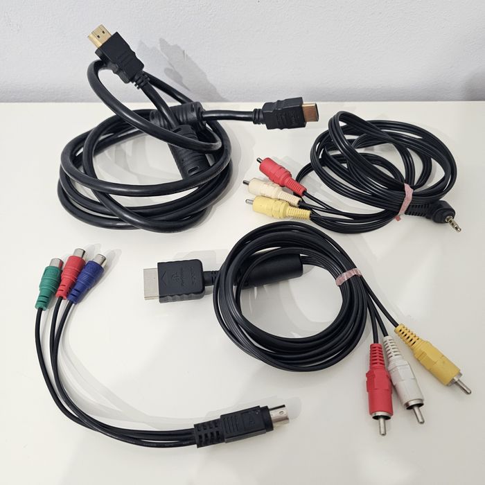 Zestaw kabli różnego rodzaju