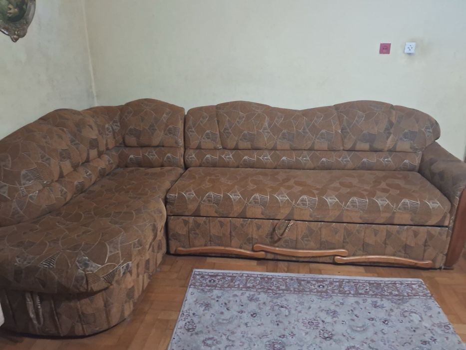 продам кутовий диван
