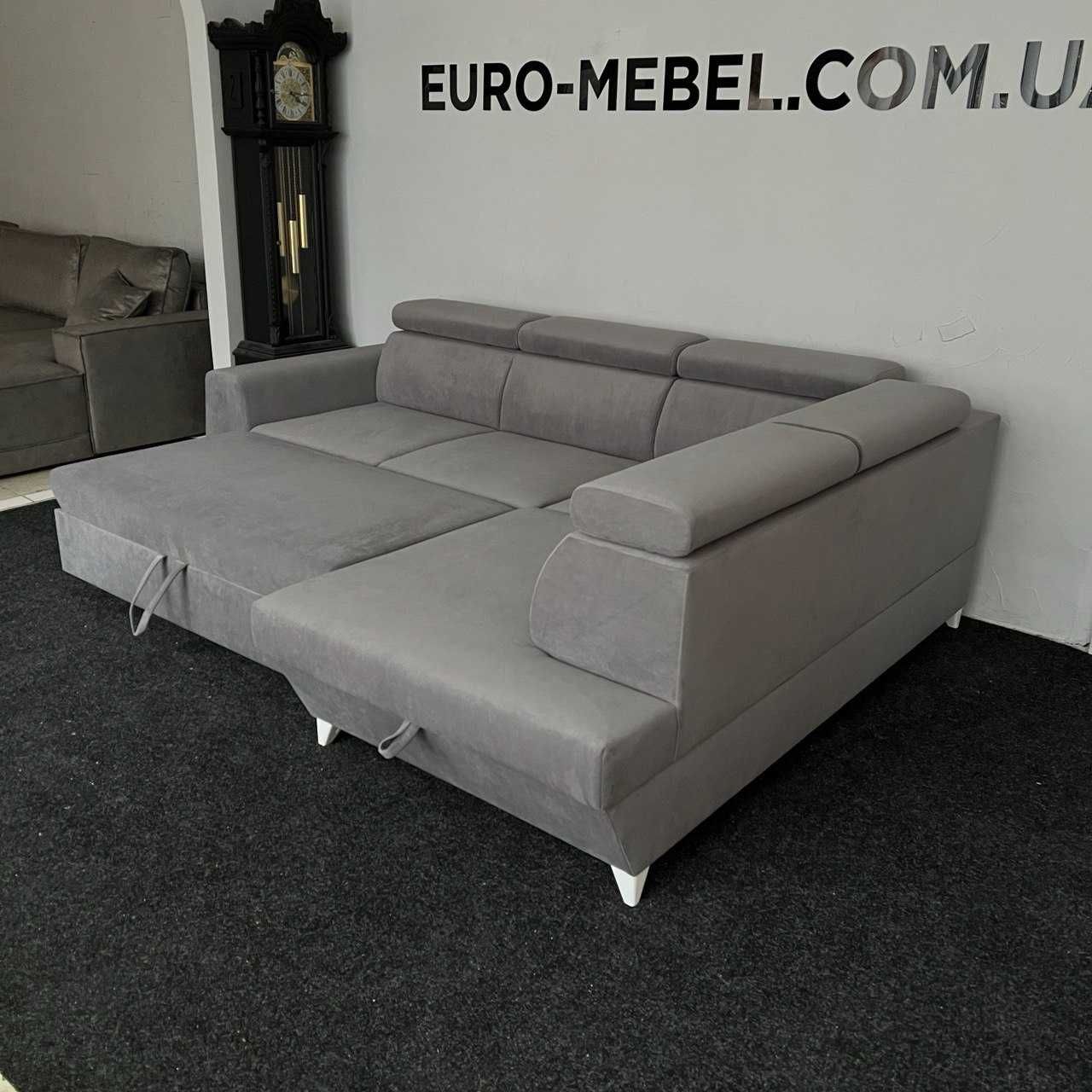 Тканинний кутовий диван