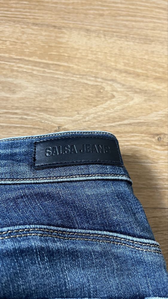 Calcas Flare Salsa