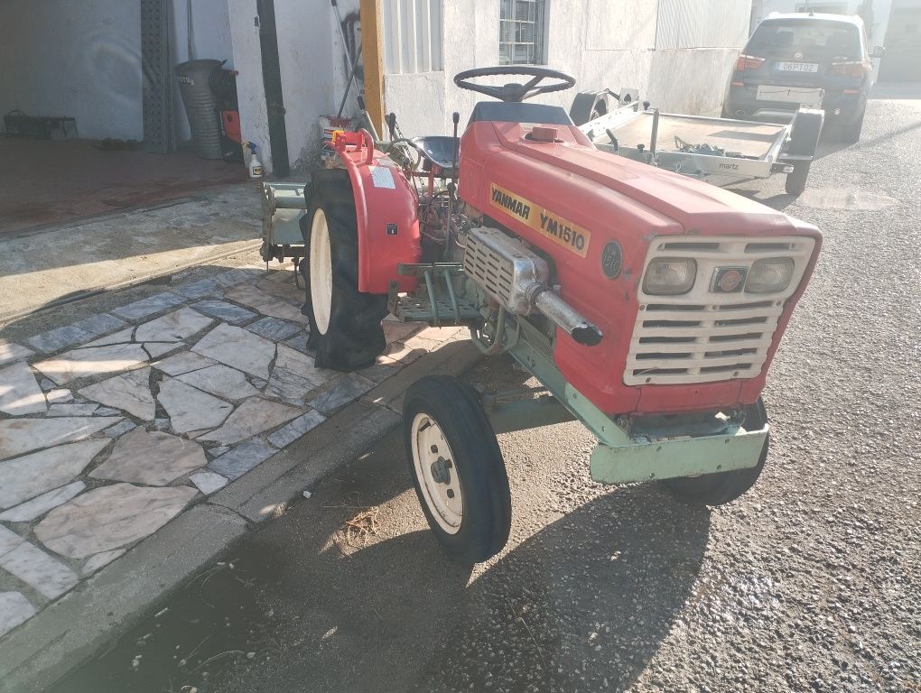 Yanmar YM1510 /// frese /// 4x2 /// 3 cilindros