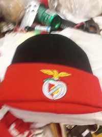 Gorros do Benfica novidade