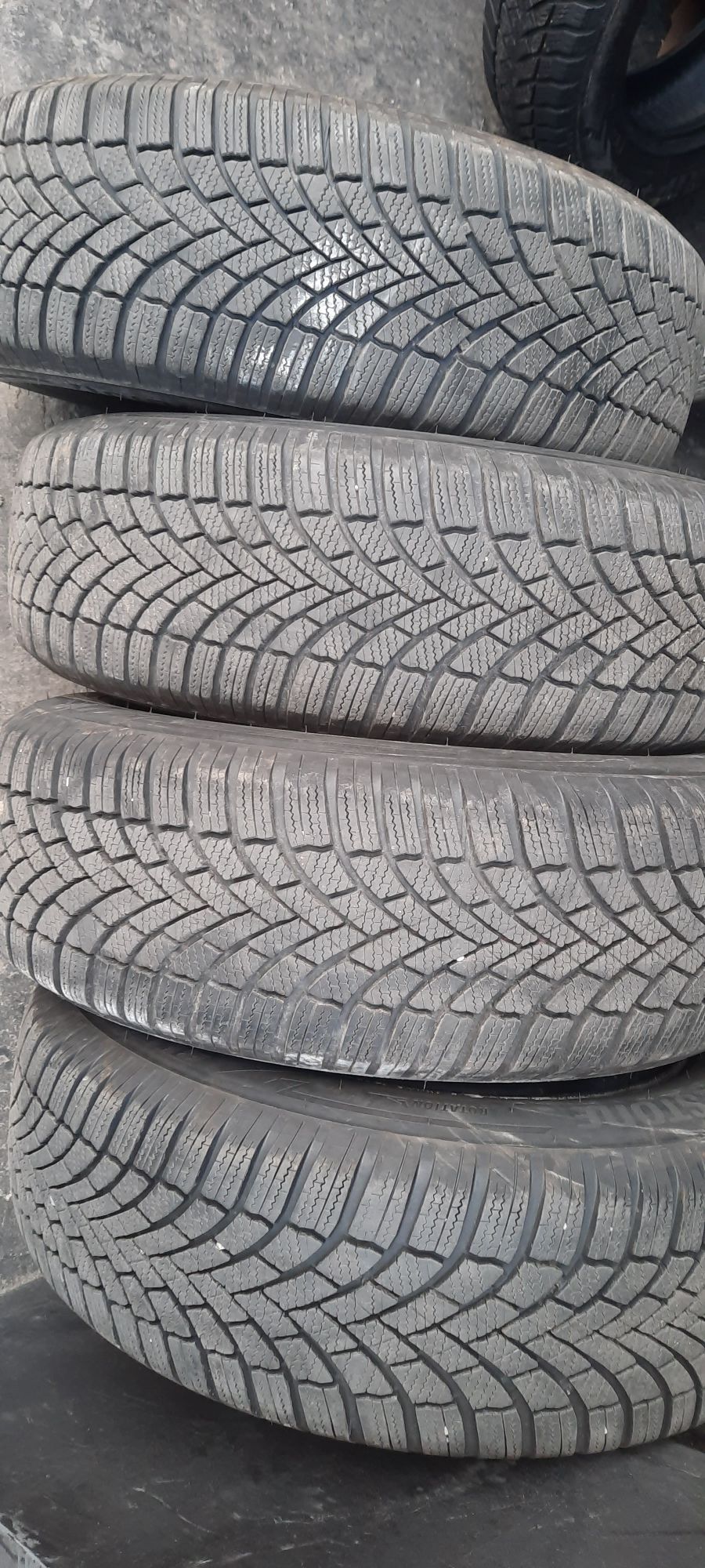 DEMO zimowe 4szt BRIDGESTONE BLIZZAK 215/65R16 2023rok