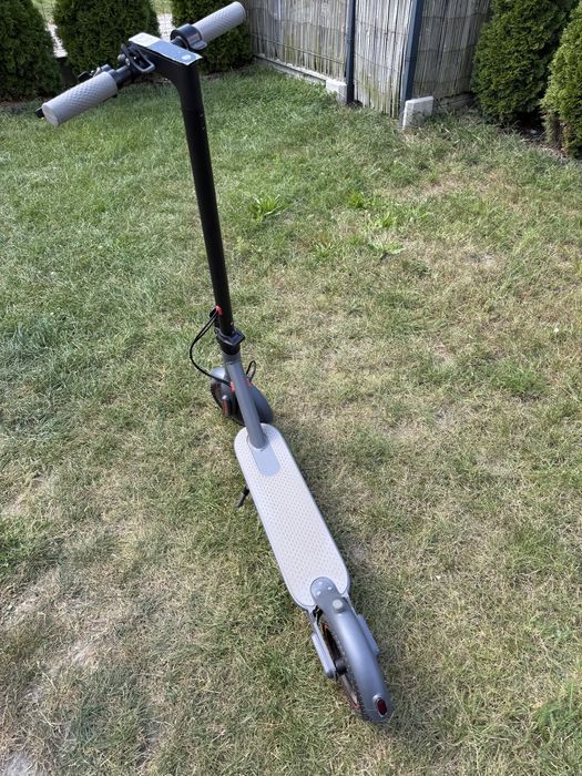 Nowa Hulajnoga elektryczna E-scooter F7 250W