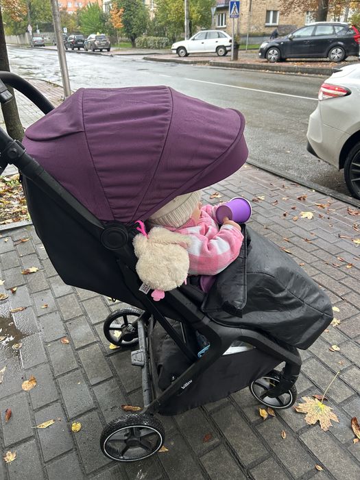 Продам прогулянкову коляску