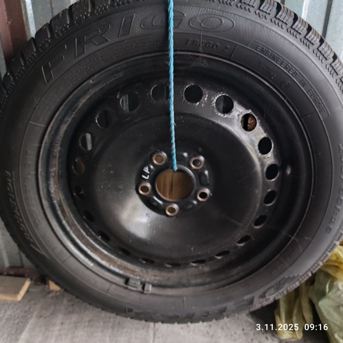 Felgi z oponami zimowymi bieznikowanymi 7mm