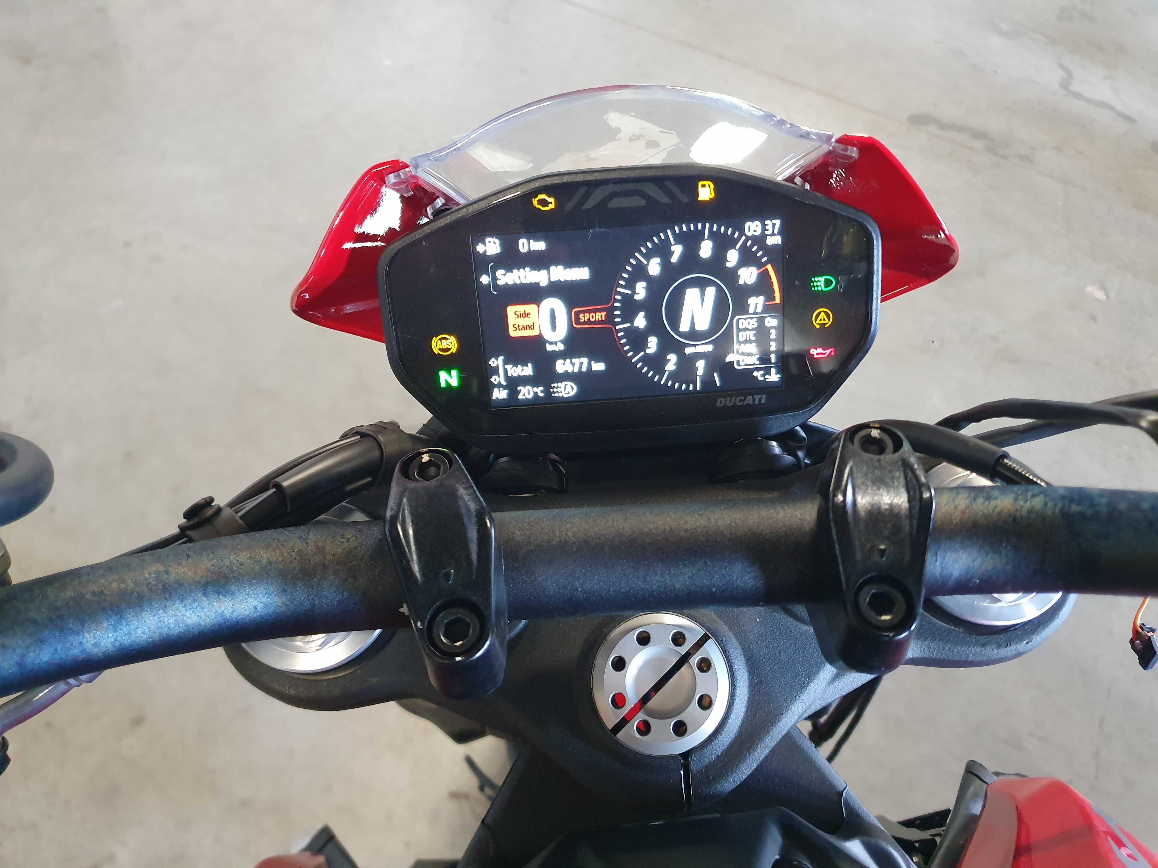 DUCATI 937 Monster 2021
