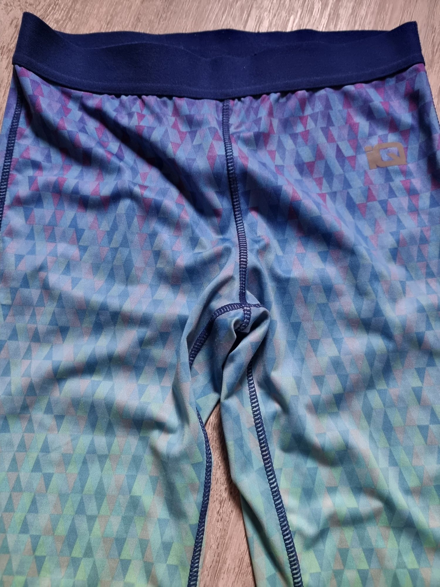 Legginsy firmy IQ