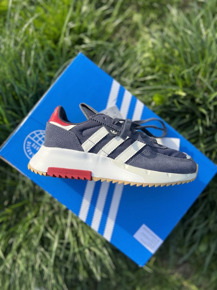 Кросівки Adidas Retropy F2  36 розмір 22-22.5 см