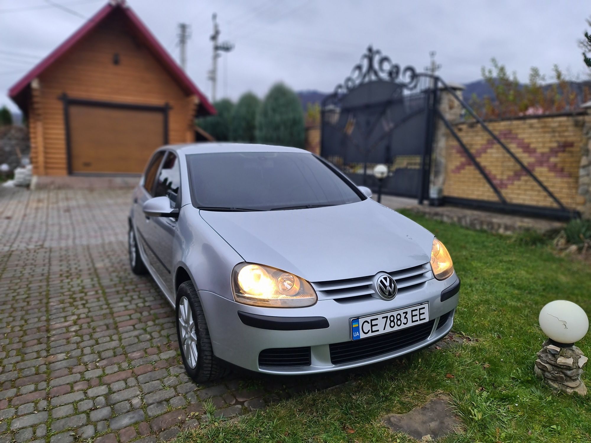 Volkswagen Golf 5 1.6 fsi 2003 Ідеальний Стан