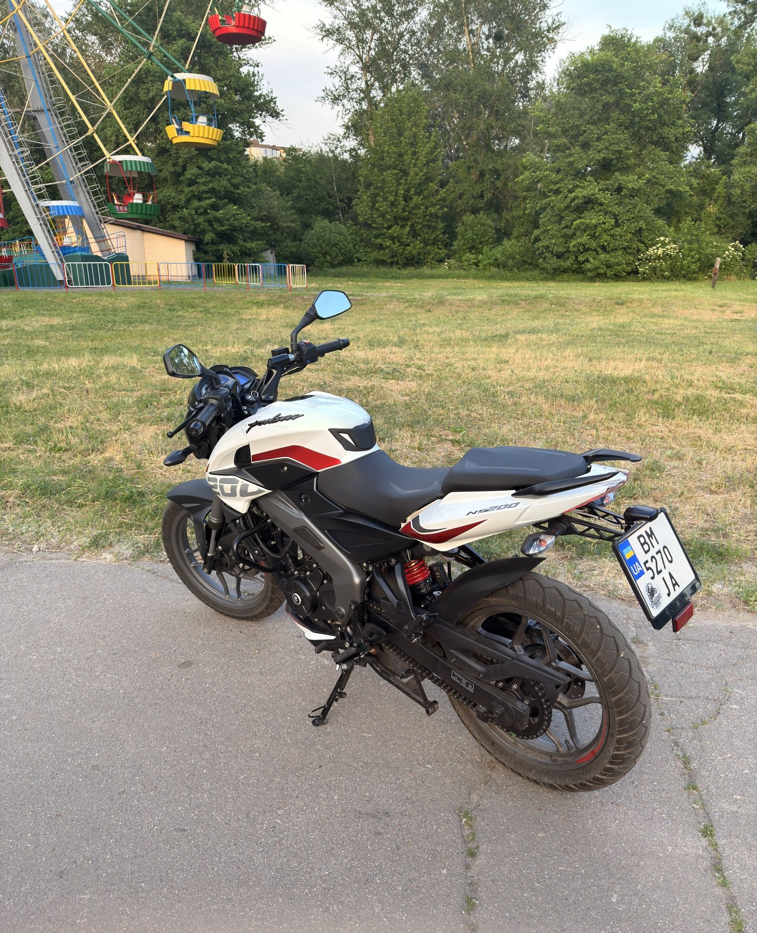 Bajaj pulsar ns200 2024