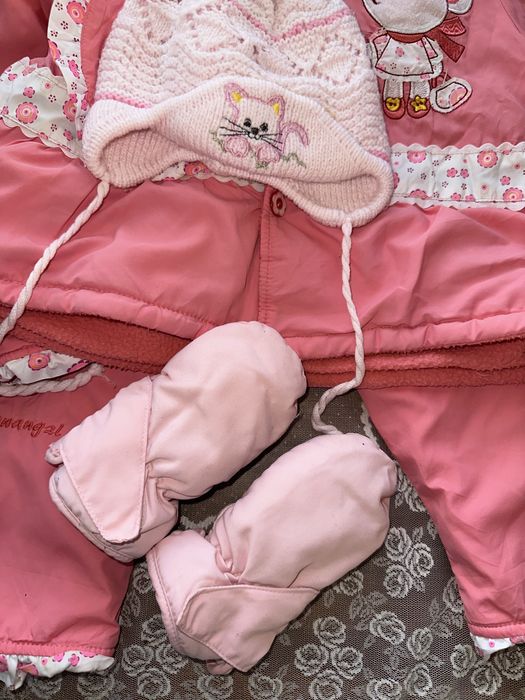 Костюм  на флісі демисезон +шапка і рукавички