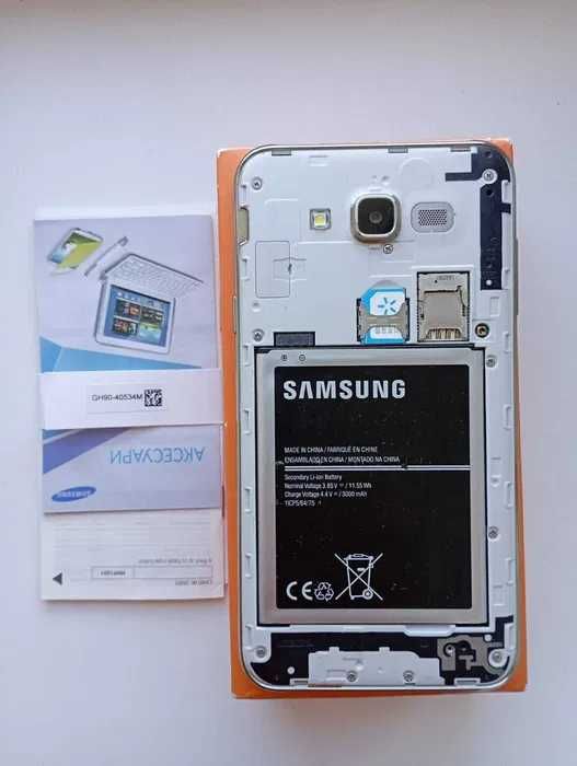 Samsung SM-J700H 2015 г