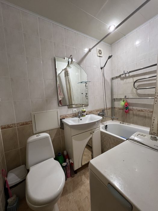 Двокімнатна квартира з автономним газовим опаленням.