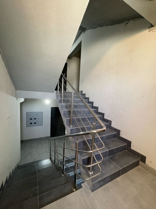 Комфортна,недорога 2кім в екологічно чистому РАЙОНІ