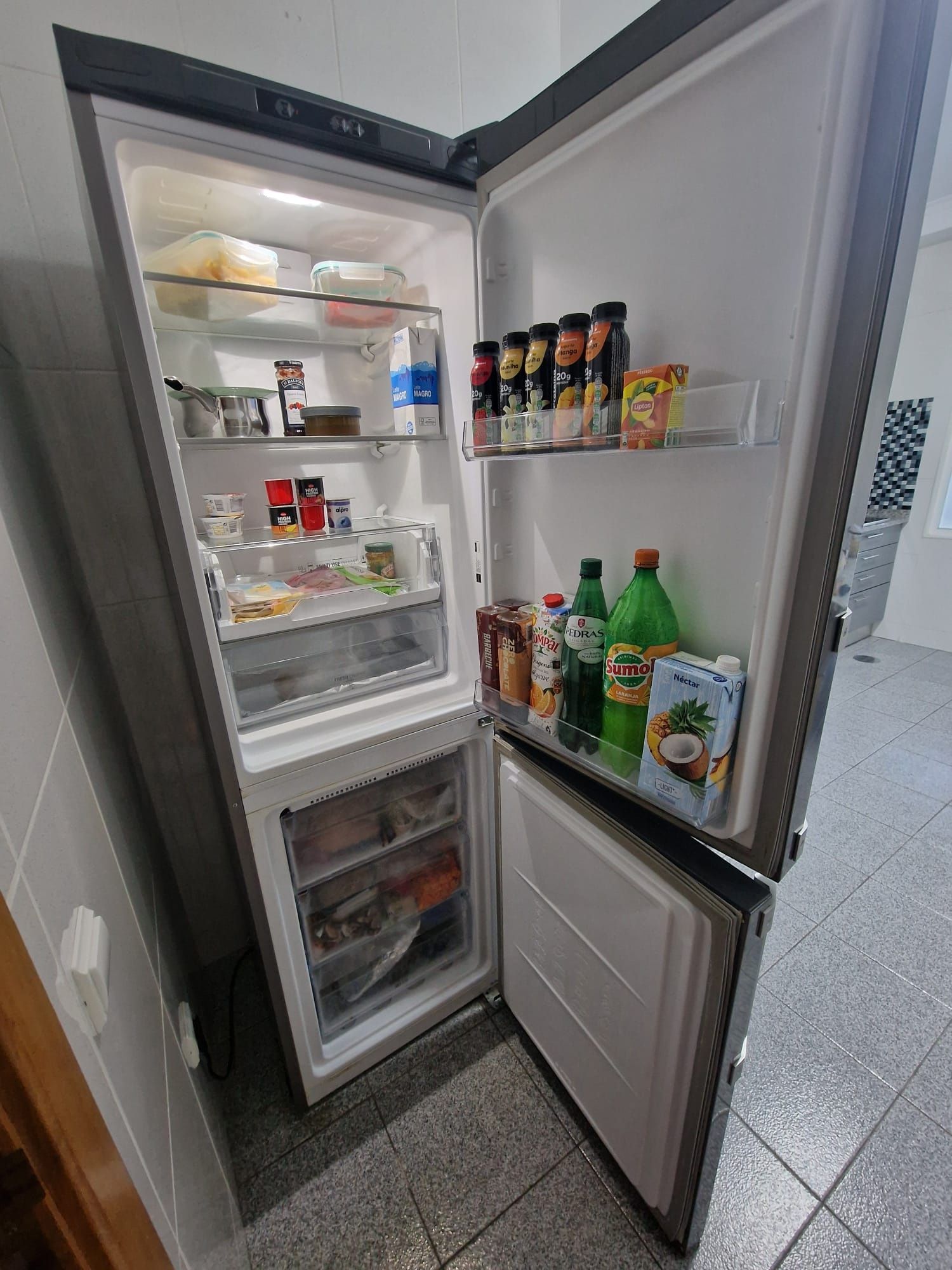 Frigorífico combinado Hotpoint Piston