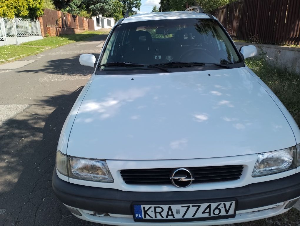 Opel Astra combi