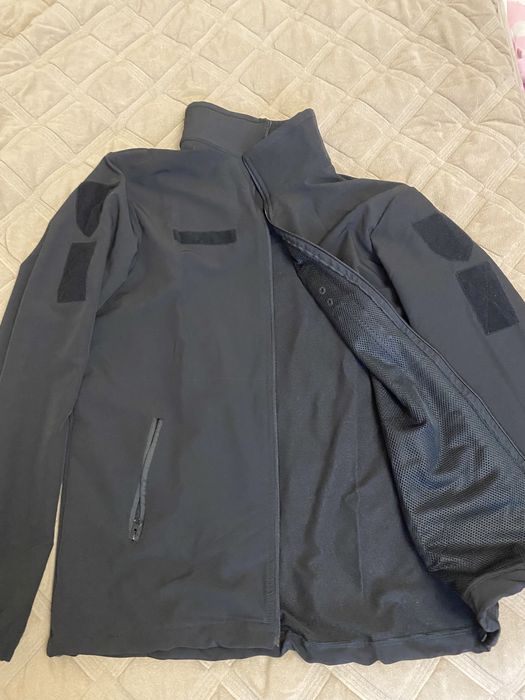 Форма тактической полиции футболка и ветровка