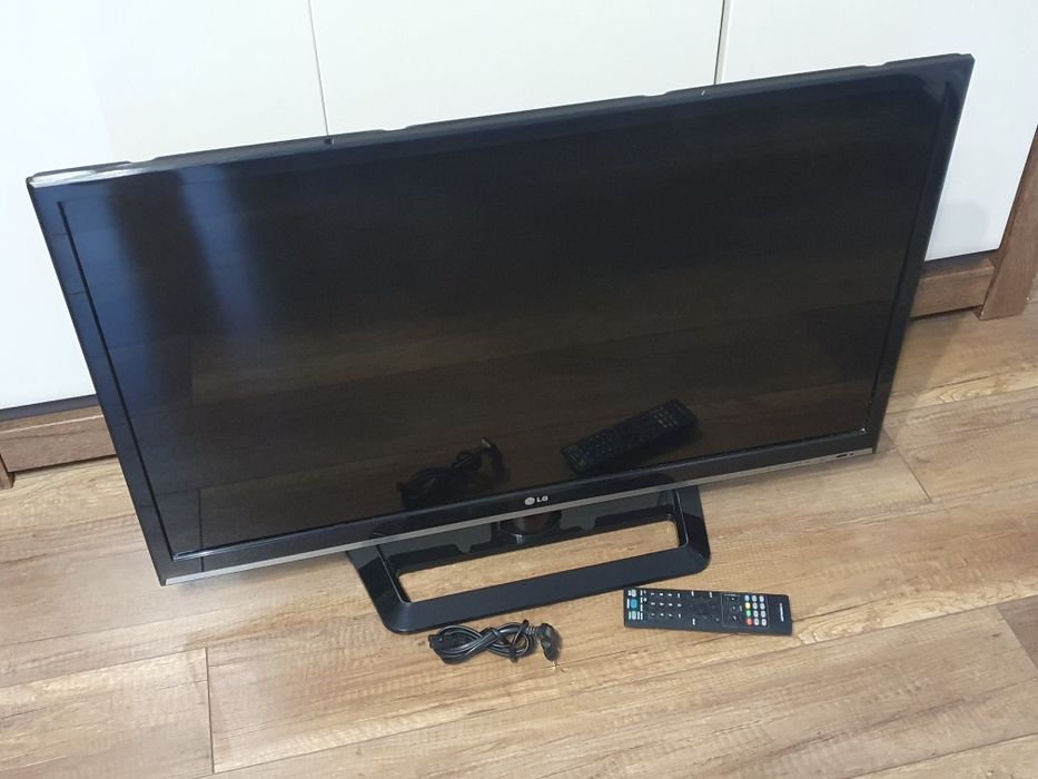Telewizor lg 37LS5600 bez smarta 37 cali