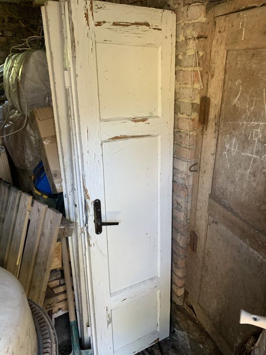 Двері деревяні