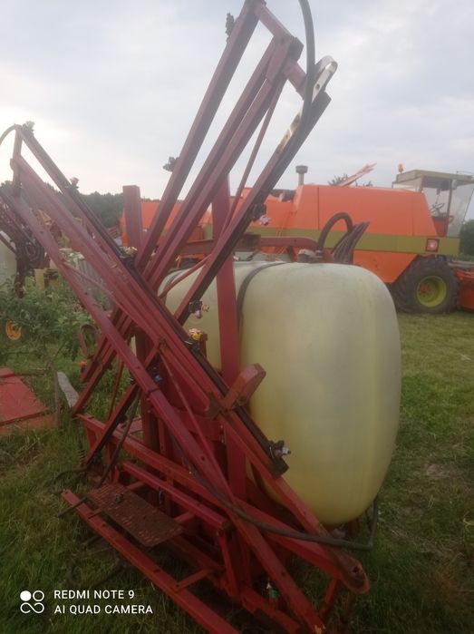 Оприскувач навісний