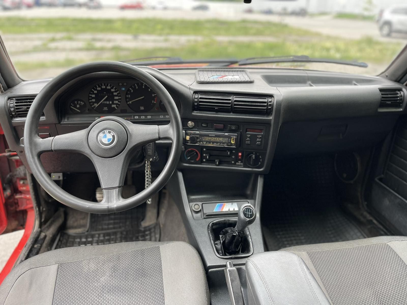 BMW e30 Купе 2.7 Газ